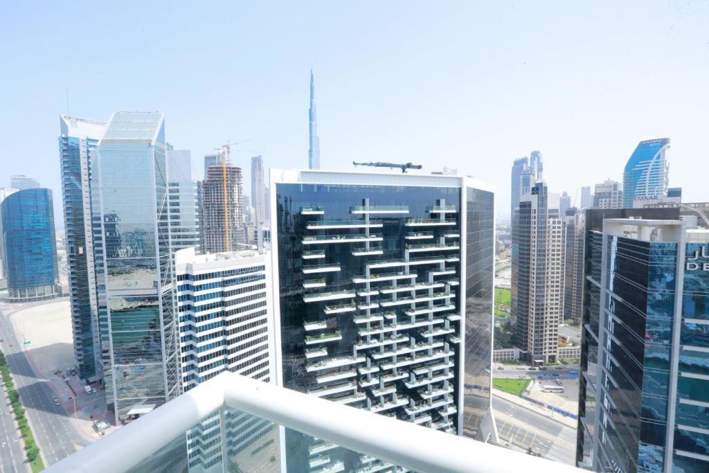 Damac Maison Prive Deluxe Studio With Burj-Khalifa View Dubai Exterior foto