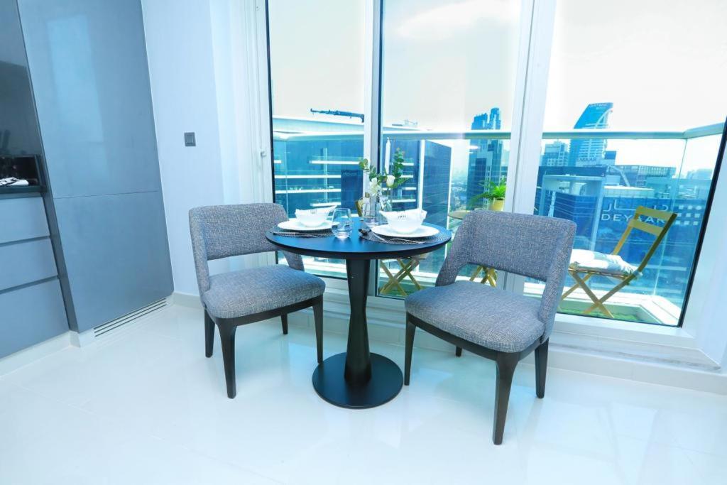 Damac Maison Prive Deluxe Studio With Burj-Khalifa View Dubai Exterior foto